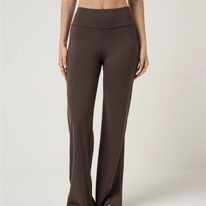 Travis Mathew Moveknit Bonded Pant - Coffee Grounds